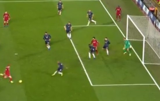 МЮ проиграл Ливерпулю и Моуринью сделал еще один шажок к увольнению: голы, обзор матча (Видео)