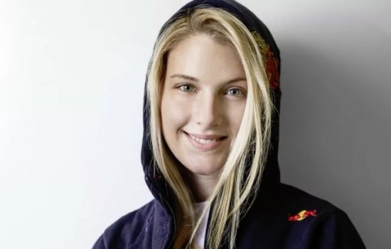 Ольга Харлан: фото в купальнике (Инстаграм)