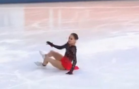 Загитова «переплюнула» Медведеву и упала дважды - тоже без медалей (Видео)