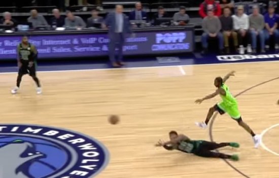 ТОП-10 передач старта сезона НБА 2018 (Видео)