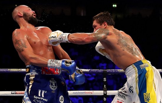 Усика признали лучшим боксёром мира по итогам 2018-го года