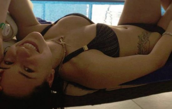 Яна Егорян: фото в купальнике (Инстаграм)