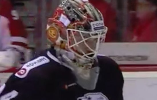 Игрок Трактора «реализовал» отложенный штраф в свои ворота