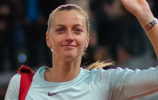 Квитова покидает «Ролан Гаррос» из-за травмы руки