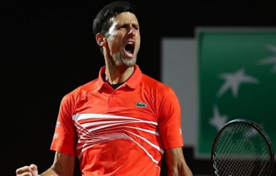 Джокович разгромил Штруффа на «Ролан Гаррос»