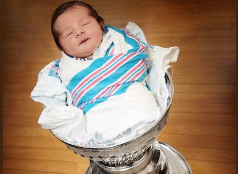 Владимир Тарасенко опубликовал фото сына в Кубке Стэнли