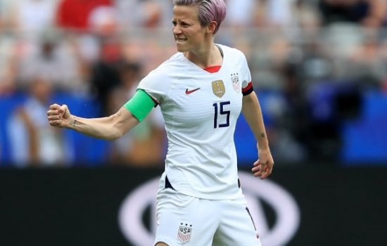 Женская сборная США вышла в 1/4 финала ЧМ благодаря двум пенальти