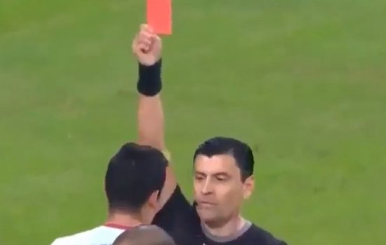 Бразилия не смогла в большинстве забить Парагваю, но прошла в полуфинал Кубка Америки по пенальти