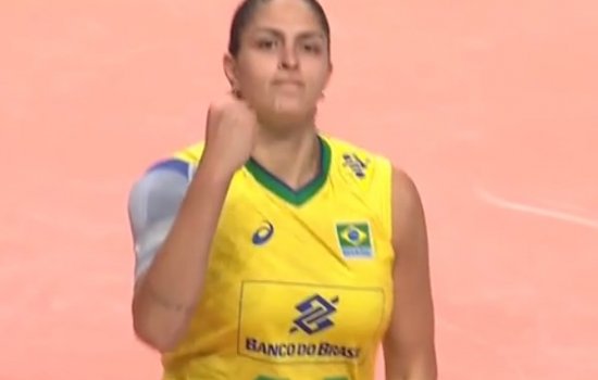 Бразилия разгромила Турцию в 1/2 финала Лиги наций по волейболу