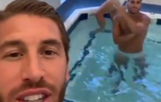 Серхио Рамос показал, чем футболисты «Реала» занимаются в бассейне (Видео)