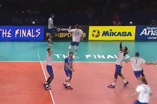 Россия 2-й год подряд выиграла волейбольную Лигу наций (обзор финала) Россия 2-й год подряд выиграла волейбольную Лигу наций (обзор финала)