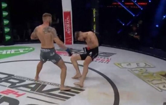 Польский боец Жизевски повторил нокаут Элса спустя несколько минут (ММА)
