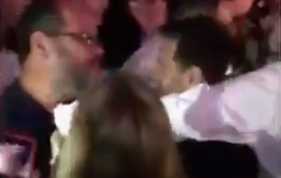 Благодаря охране Месси избежал стычки на Ибице (Видео)