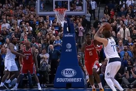 Лучшие броски Луки Дончича в НБА 2018-19 (Видео)