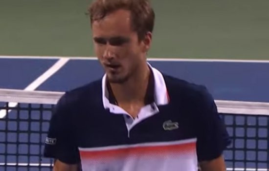 Медведев и Кирьос вышли в финал турнира в Вашингтоне