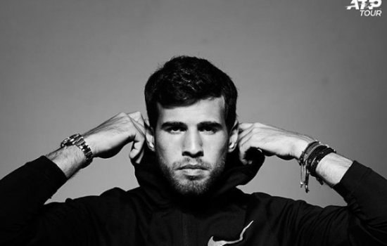 Хачанов в двух сетах победил Зверева в Монреале