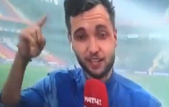 Корреспондент «Матч-ТВ» Евгений Евневич повторил трюк с поливочным механизмом (Видео)