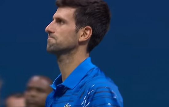 Джокович не смог доиграть 1/8 финала с Вавринкой из-за травмы и покинул US open