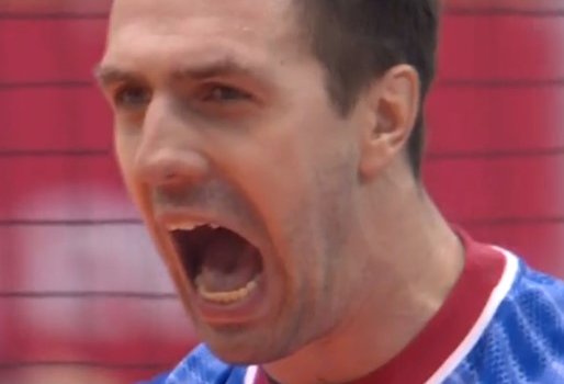 Россия одержала волевую победу против Канады на Кубке мира по волейболу