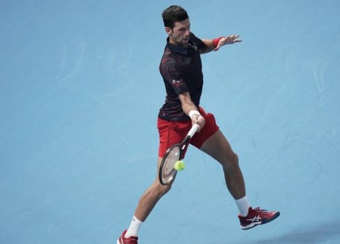 Джокович вышел в 1/2 финала в Токио, отдав Пую всего 3 гейма