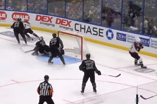 Василевский пропустил от «Колорадо» 6 шайб (Видео)