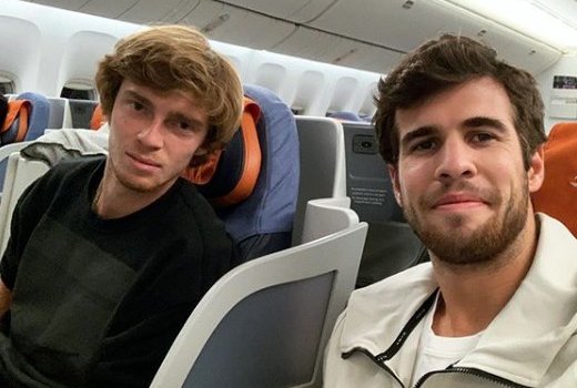 Хачанов и Рублев пробились в Париже в 1/4 финала  в парном разряде