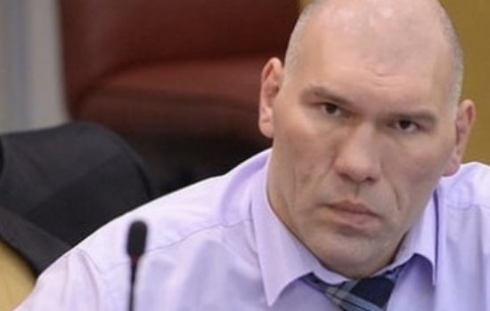 Валуев считает, что Альварес убил интригу, отказавшись от пояса WBO