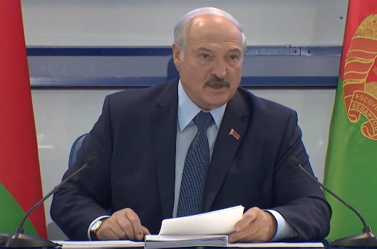 Президент Беларуси Лукашенко унизил баскетбольную команду «Цмоки» (Видео) Президент Беларуси Лукашенко унизил баскетбольную команду «Цмоки» (Видео)