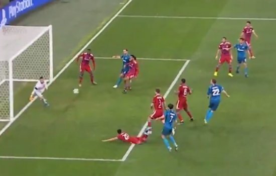 «Зенит» победил дома «Лион» и догнал соперника в таблице (обзор голов)