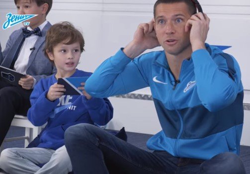 Ракицкий и Кержаков приняли участие в детской «Продленке» (Видео)