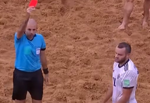 Россия и Япония сыграют за бронзу ЧМ по пляжному футболу