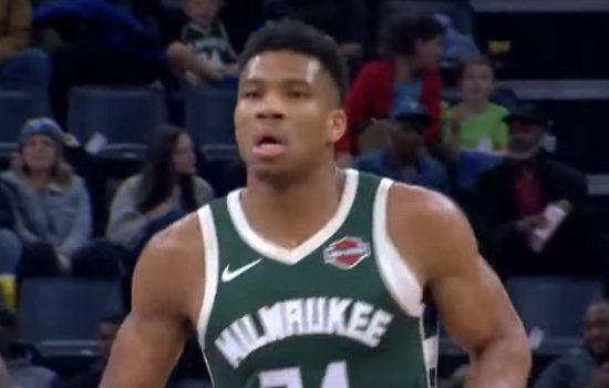 «Милуоки» выиграл 17-й матч подряд в НБА (Видео)