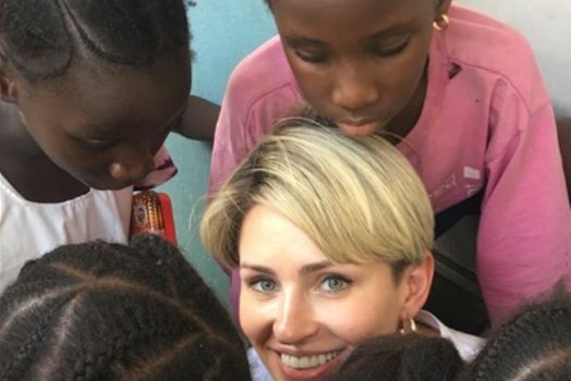 Семья Семак приехала в Африку в поисках приемного ребенка (Фото)