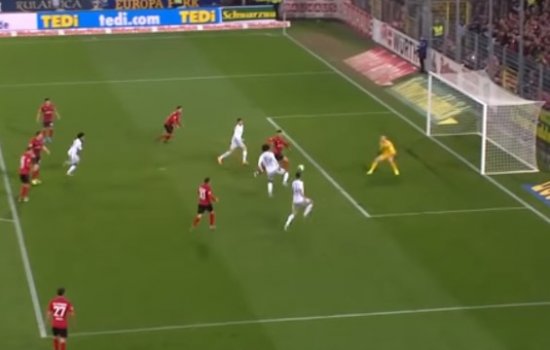 «Бавария» вырвала победу у «Фрайбурга» на 92-й минуте (обзор матча, видео)