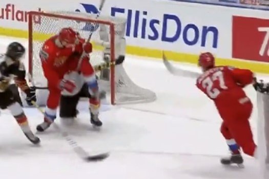 Россия разгромила Германию и вышла в плей-офф молодежного ЧМ (Видео)