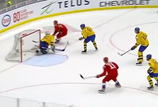 Россия в овертайме вырвала победу у Швеции и вышла в финал МЧМ (Видео)