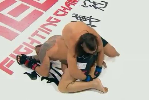 Ветеран иракской войны проиграл бой ММА за 28 секунд (Видео)