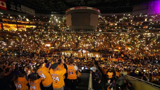 «Лейкерс» не смогли почтить память Брайанта победой (обзор)