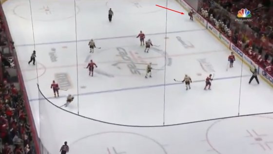 Кузнецов пытался хитростью избежать удаления в матче (Видео)