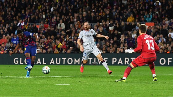 Фати 2 раза за 1,5 минуты унизил вратаря «Леванте» (Видео)