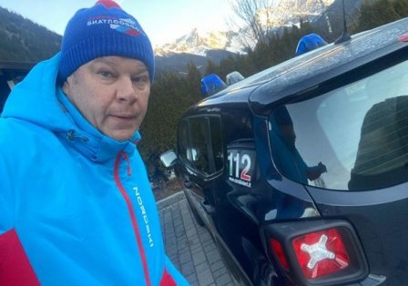 Губерниев сообщил, что к Логинову в 6 утра ворвалась полиция - изъяли телефон и компьютер