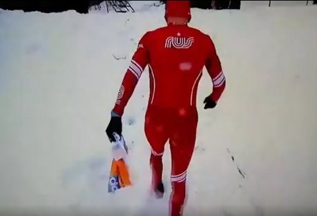 Большунов швырнул лыжи и разорвал желтую майку лидера - не угадали со смазкой (Видео) Большунов швырнул лыжи и разорвал желтую майку лидера - не угадали со смазкой (Видео)