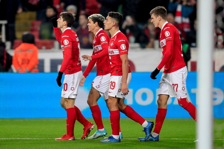 Спартак празднует гол