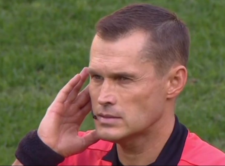 Безбородов удалил двух футболистов ЦСКА и дал 2 пенальти в их ворота: обзор матча, голы (Видео)