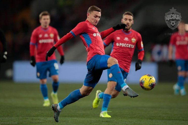 Футболистам ЦСКА запретили покидать Москву из-за коронавируса