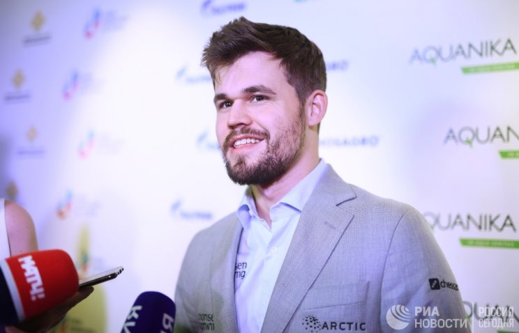 Непомнящий - Карлсен: где и когда смотреть матч по быстрым шахматам