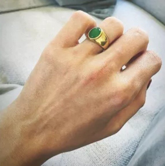 Алиса Знарок намекнула на скорую женитьбу с Панариным (Инстаграм) Алиса Знарок намекнула на скорую женитьбу с Панариным (Инстаграм)