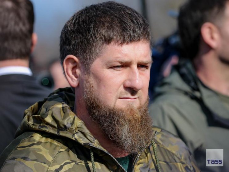 У Рамзана Кадырова заподозрили коронавирус У Рамзана Кадырова заподозрили коронавирус