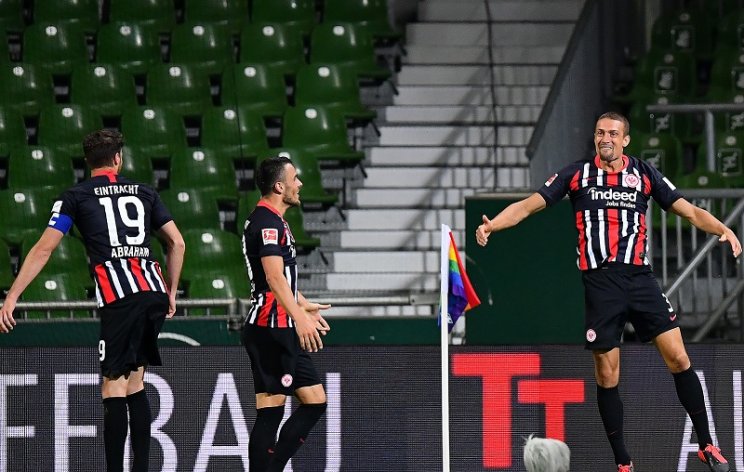 Айнхтрахт во 2-ом тайме деклассировал Вердер: голы, видеообзор матча Бундеслиги