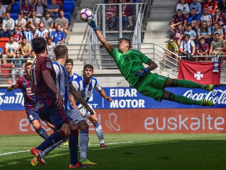 Севилья - Бетис: прогноз на матч чемпионата Испании